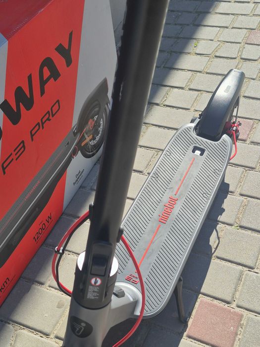 Електричний самокат Segway-Ninebot F3 Pro D 2025 рік