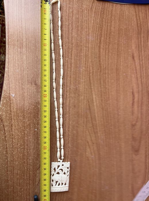 кулон  из кости. Винтаж