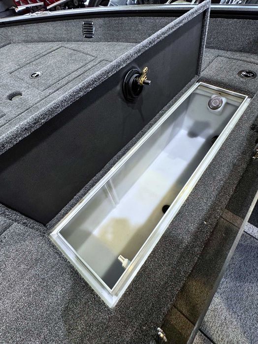 Łódź wędkarska Finval 595 FISHPRO - dostępna od ręki