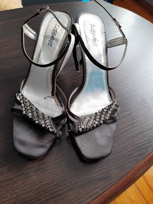 Sandałki, niska szpilka, rozmiar 39