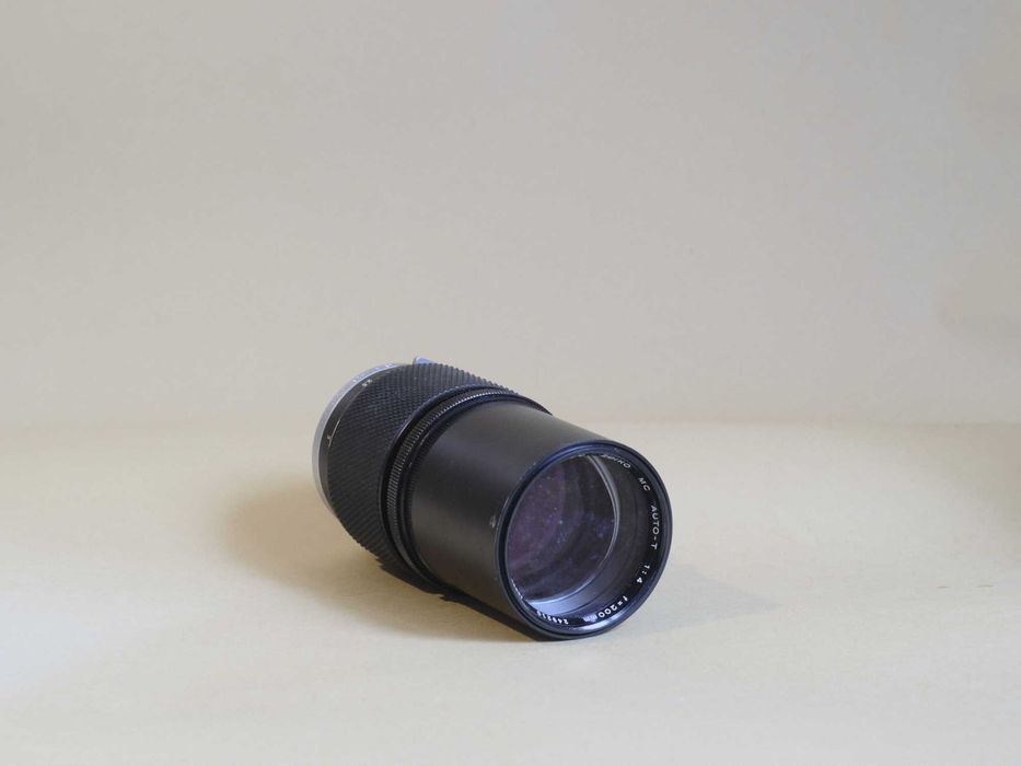 Lente Olympus Zuiko OM System 200mm f4 (Ler)