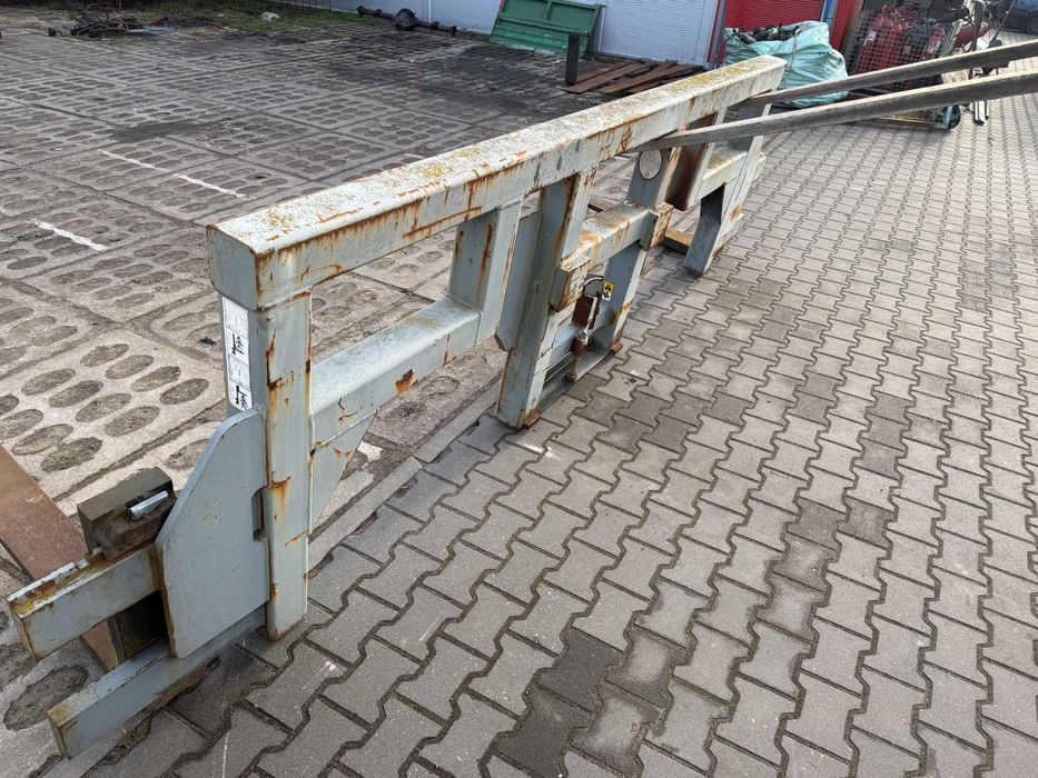 Trawersa Pozycjoner Wózka Widłowego WFC A-2035 COMBILIFT