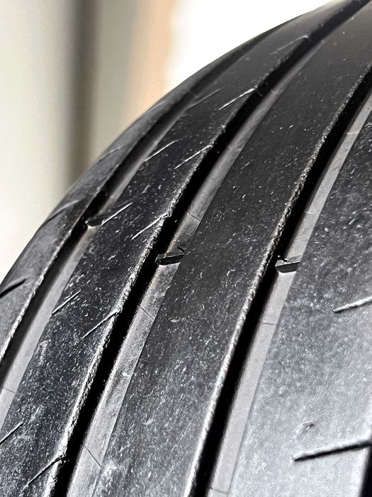 Pneus Michelin Pilot Sport 4S - 265/35/20 - Excelentes