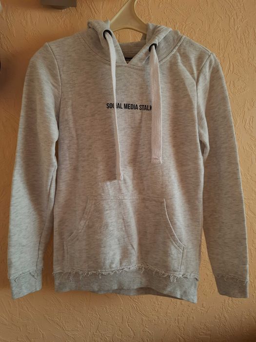 Худи удлинённое для девочки cropp