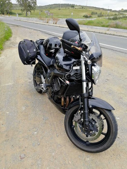 Mota Fazer 600 de 2005