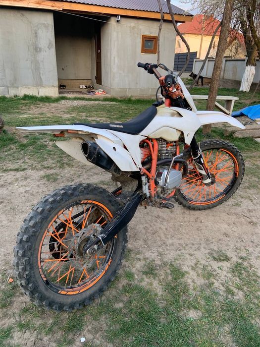 Продам мотоцикл Geon terrax