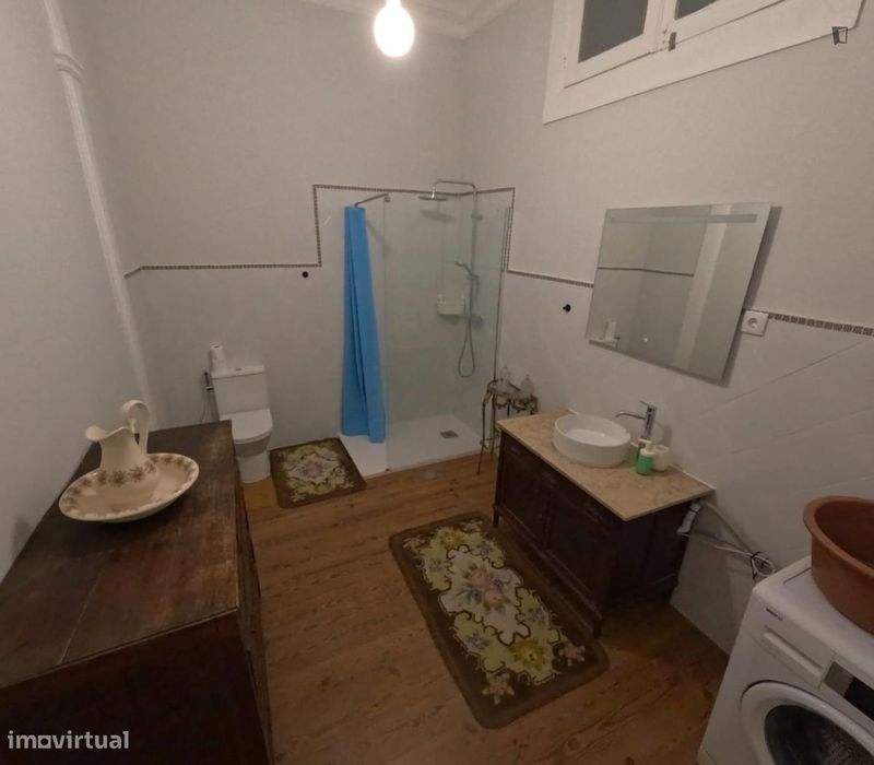 Quarto - localizado em Bonfim Porto