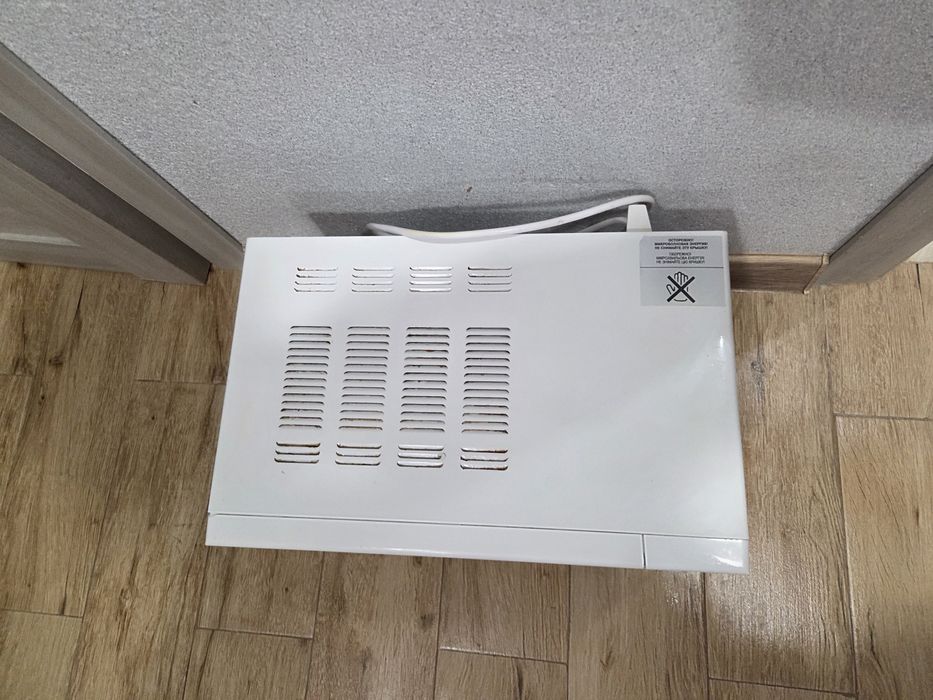 Продам недорошо мікрохвильову піч mystery MMW-2012