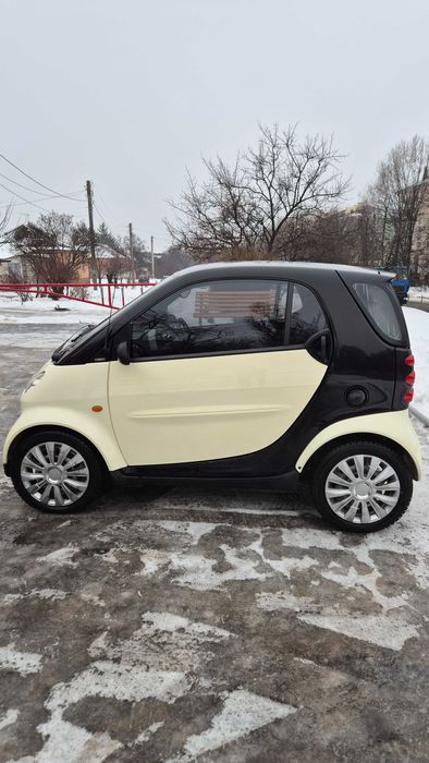 Авто Smart fortwo 450
