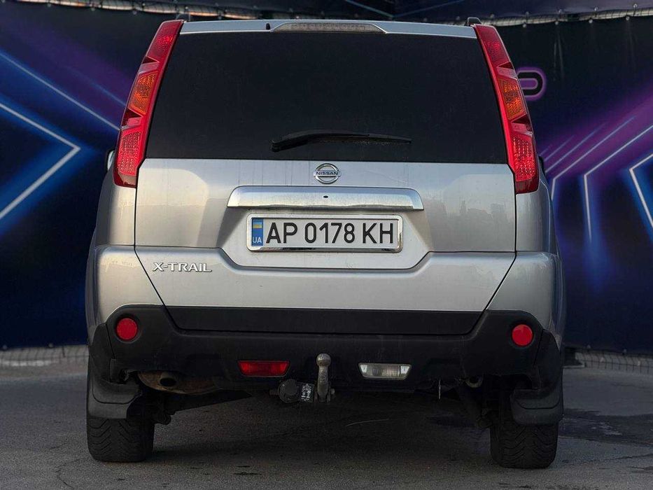 Nissan X-Trail 2008, 2.5 газ/бензин, автомат, полный привод
