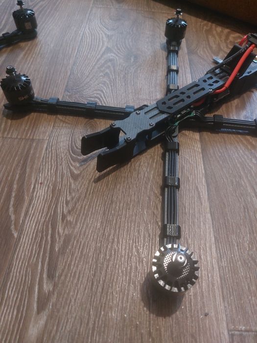 Дрон ФПВ FPV 7 8 10 квадрокортер