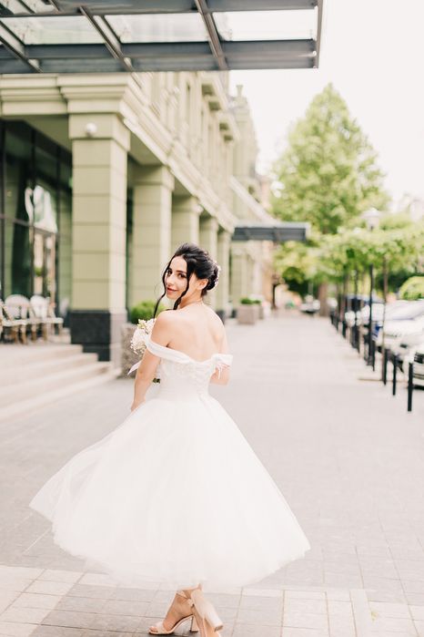 Продам свадебное, випускное платье!