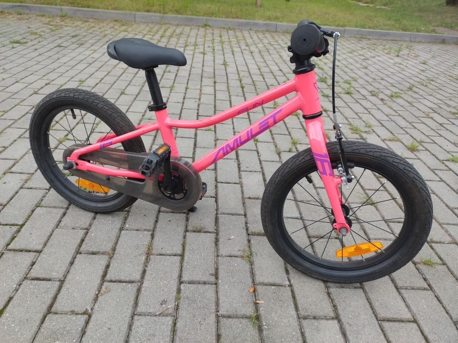 Amulet Fun 16", Lekki (8kg) rower dziecięcy