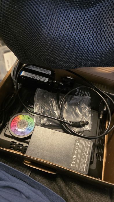 Lampa LED RGB do nagrywania wideo Light yn300r2