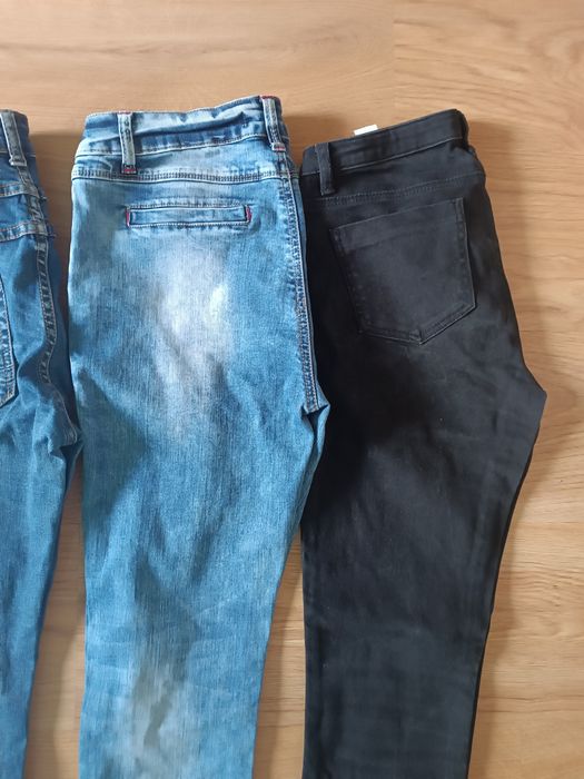 Zestaw jeansów M