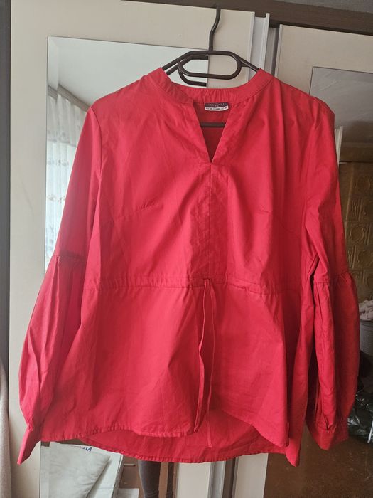 Nowa koszula r.M bufiaste rękawy elegancka dekolt V