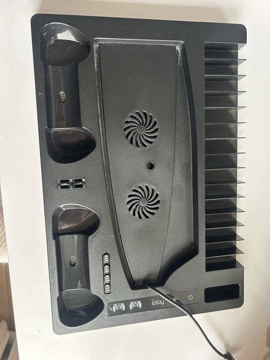 Podstawka PS5 chłodzaca