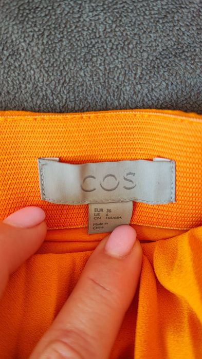 Спідниця плісе COS, 36 розмір