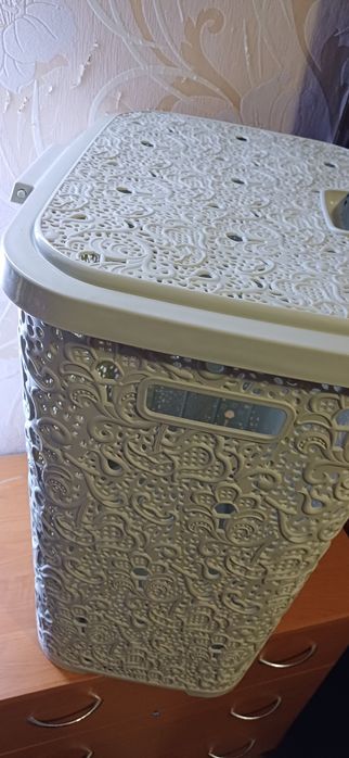 Кошик для білизни.корзина для белья