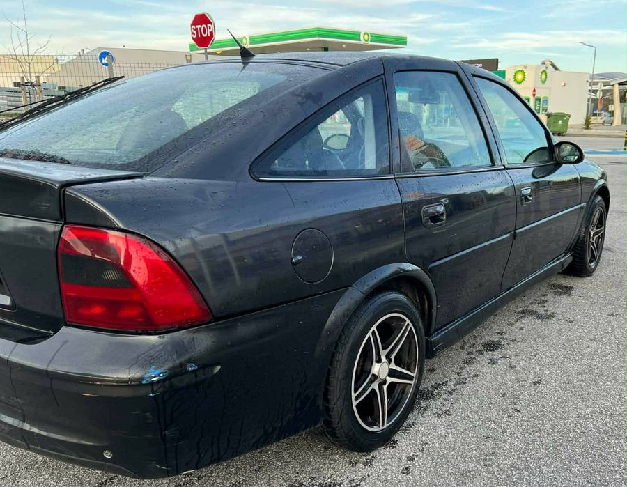 Opel vectra 1.7.