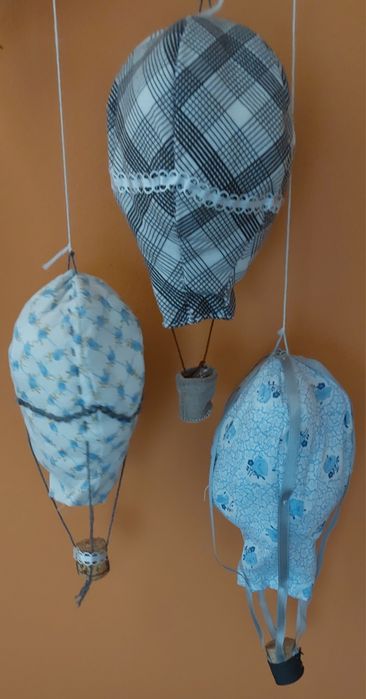 Hand made, pokój dziecka, ozdoby dekoracja chmurki, balony pod sufit