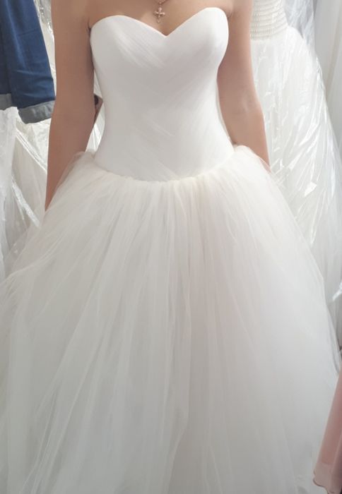 Весільна сукня дуже гарна