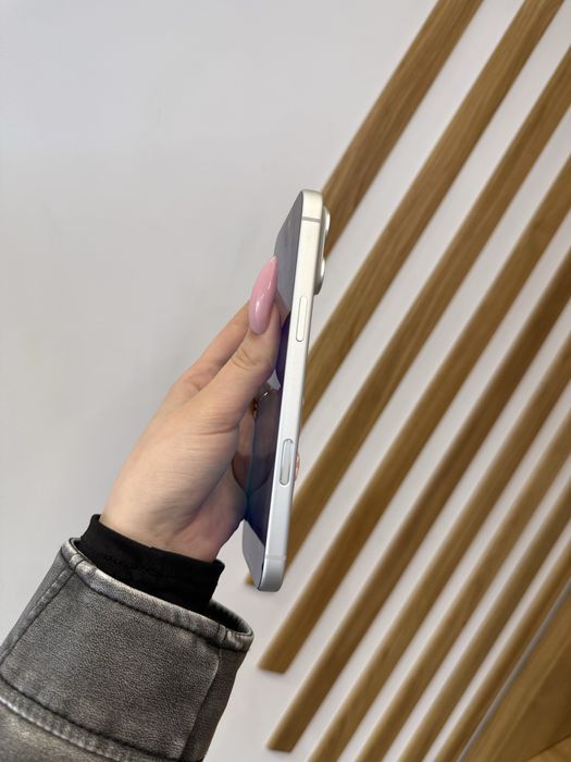 Used iPhone 17 Pro Max 256gb Silver e-sim