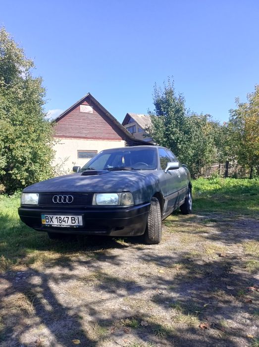 Терміново продам  Audi 80 b3 1.8
