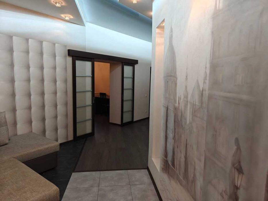 Продаж 3 кім. квартири. 92м2 стеля3м. Індив. опл. Новобуд. Поділ№17239