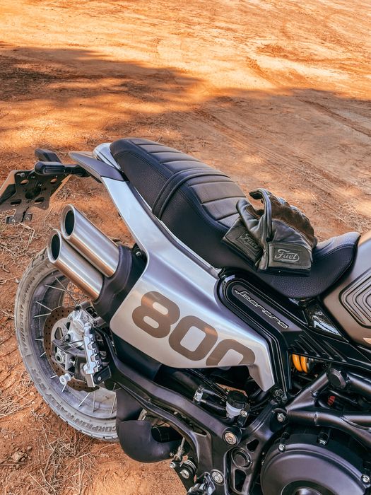 Benelli Leoncino 800 traill