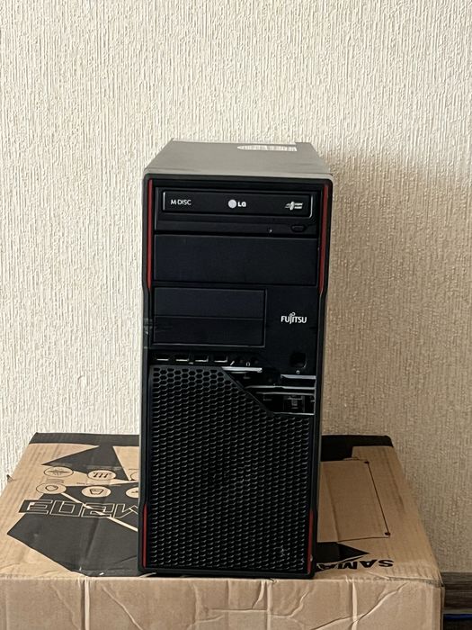 Ігровий ПК Fujitsu Esprimo P720 / i5-2400 / RX 470 4GB / 16GB RAM / HDD 500GB