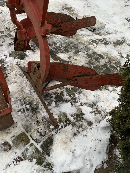 Плуг 2 корпусний Niemeer