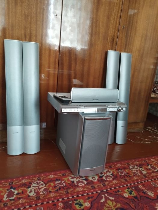 Продам домашний кинотеатр Panasonic SA-HT885