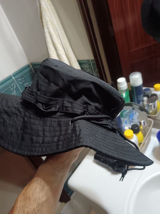 Chapéu tipo boonie