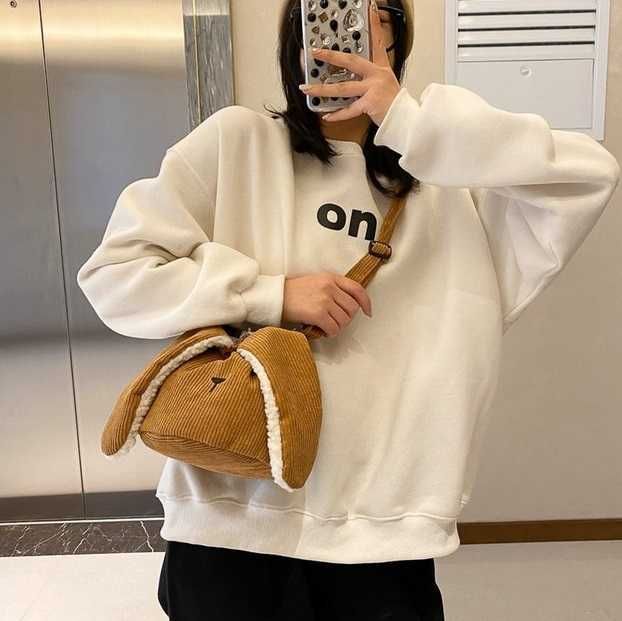 Мягкая вельветовая сумочка Зайчик для девочки - цвет коричневый