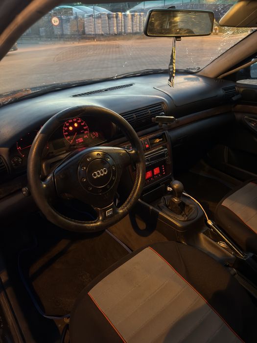 Audi A4 B5 1.9 TDI 110 KM AFN 1996