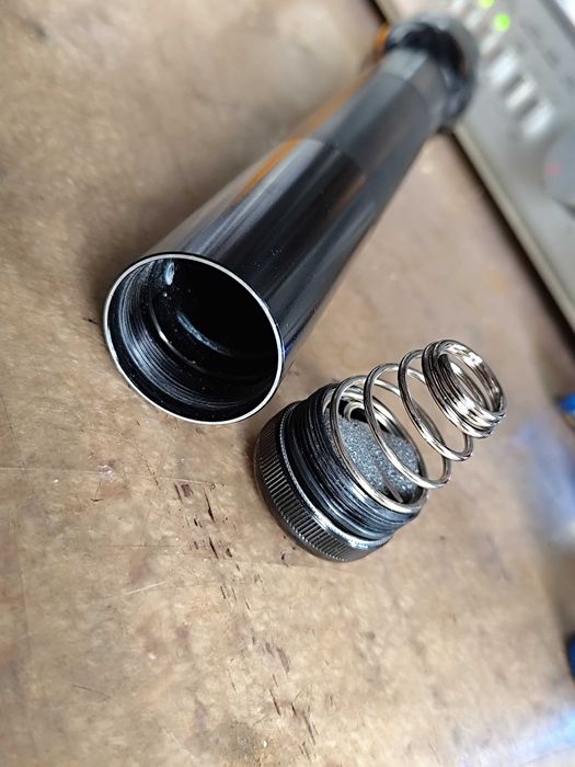 amerykańska latarka Maglite