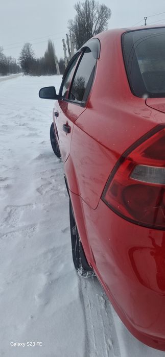 Продам Chevrolet Aveo в отличном состояние