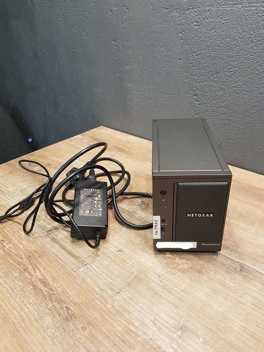 Двухдисковый сетевой накопитель NETGEAR ReadyNAS Duo