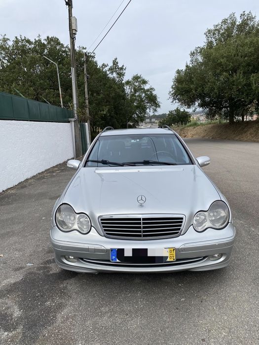 Mercedes Benz c220 CDI  w203 143cvs foto 2
