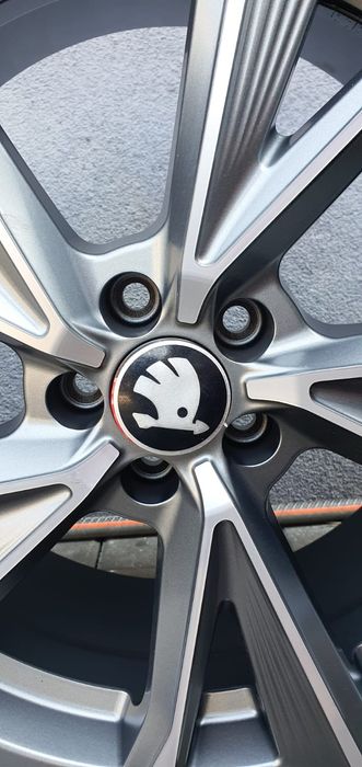 18 5x100 Audi Vw skoda..