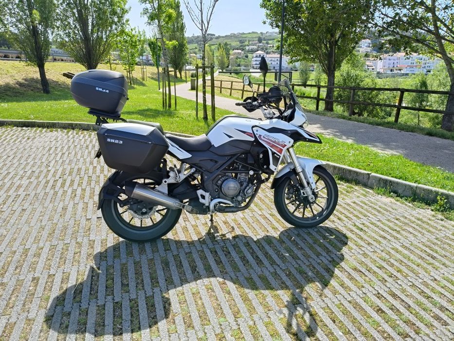 Benelli TRK 251 2022