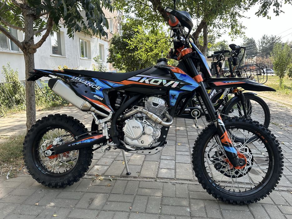 Kovi advance 250/300 2026 рік, новий