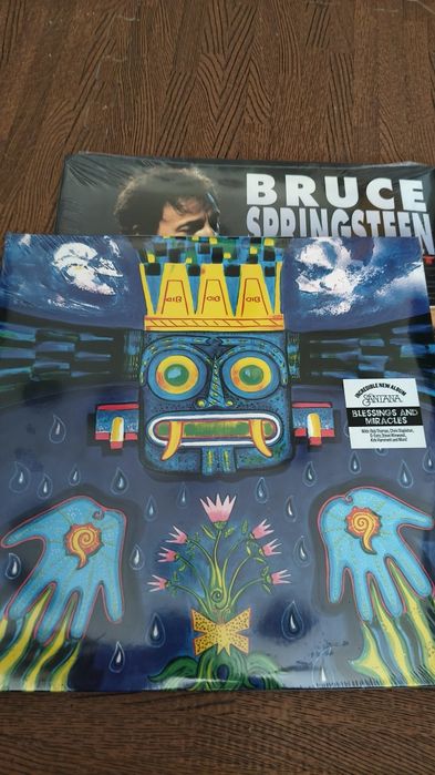Santana 
Blessings and Miracles 2lps

Bruce Springsteen 
Unplugged 2lps
Selados