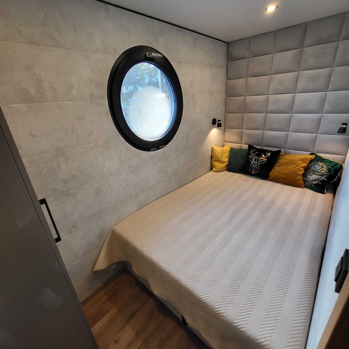 Domek nad jeziorem (Na wodzie)