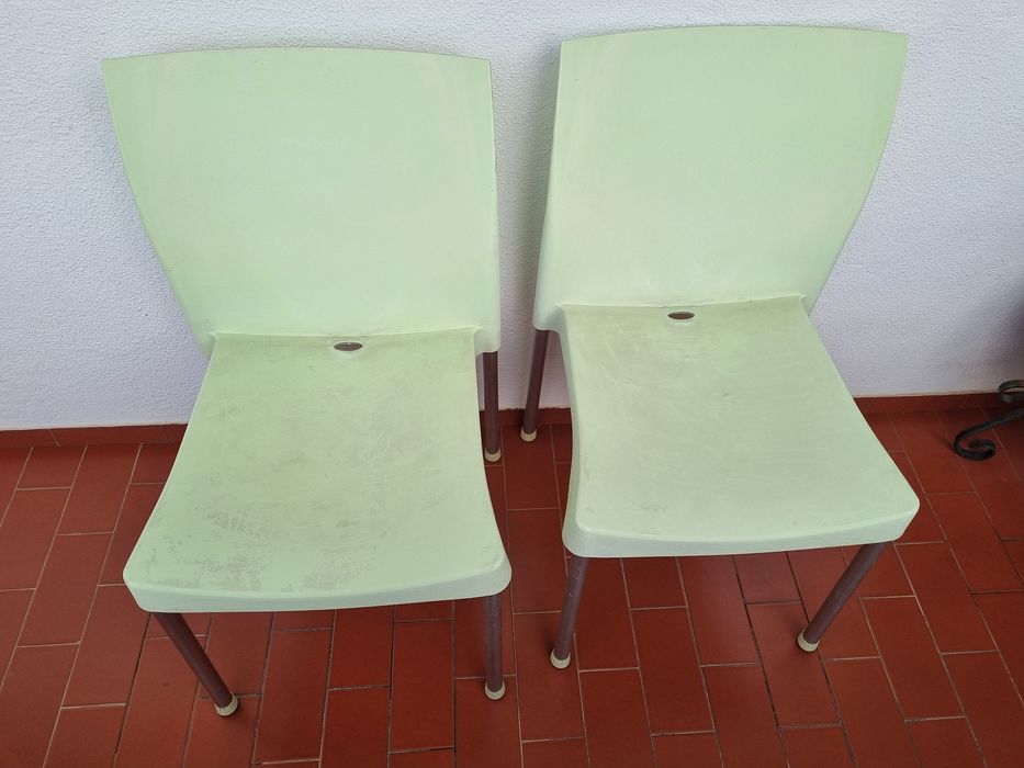 Vendo cadeiras em verde