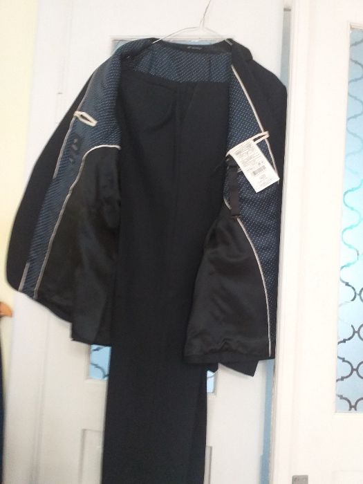 Костюм молодіжний