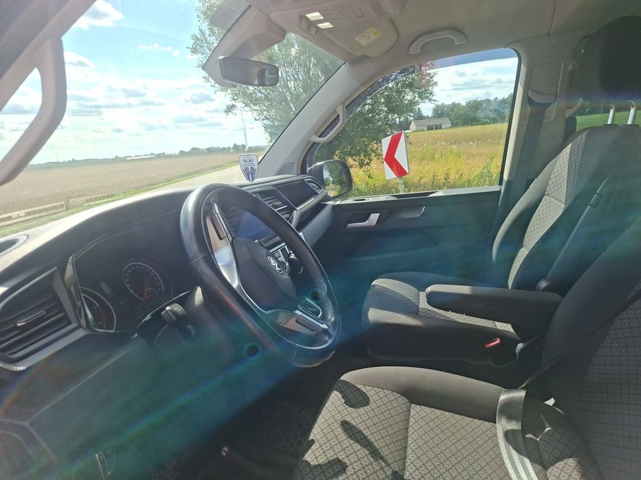 volkswagen multivan polski salon rok 2019
