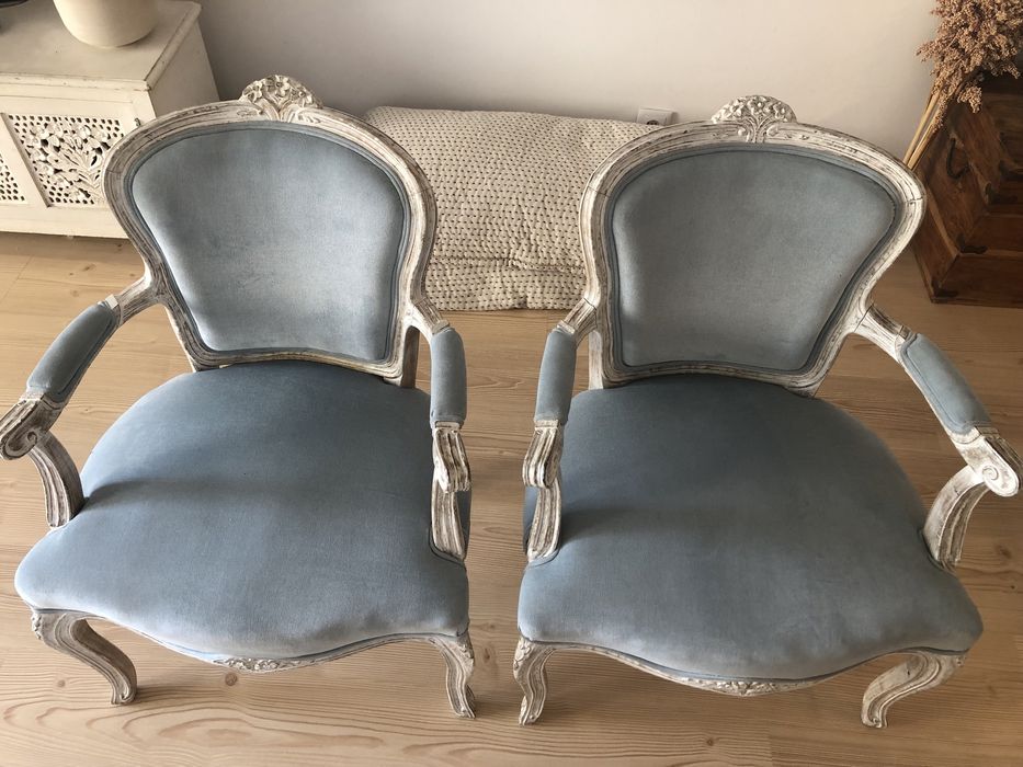Bergeres/cadeirões de braços de veludo azul