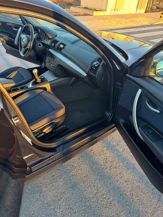 BMW 118D - 143CV - Impecável